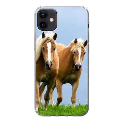 Produktbild von MuchoWow® Handyhülle Schutzhülle Hülle für iPhone 12 mini Pferde - Gras - Luft Silikon Softcase Handy Hülle - Bild