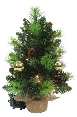 Produktbild von LED-Tannenbaum "NOEL" gold, Weihnachtsdeko im Landhaus Stil, aus Metall und Kunststoff in grün, 45 cm hoch, Ø 29,5 cm, mit Diode – für den Außenbereich – Batteriebetrieb – Timerfunktion – Druckschalter