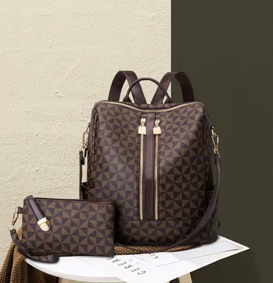 Produktbild von STILVORA Laptoprucksack Wanderrucksack mit Geldbörse,Reisetasche mit Diebstahlsicheres Fach & Wasserdicht