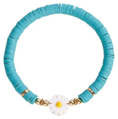 Productafbeelding van Armband voor dames met klei kralen, een margrietbloem, en een zachte, handgemaakte schijf, ideaal voor de zomer en het strand. Type 7, maat F