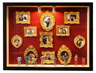 Produktbild von Mini Museum Rahmen - Handgefertigte Tischdekoration - Beleuchteter Erinnerungsrahmen für Sammler, Büro, Wohnheim, Wohnzimmer, Schlafzimmer, Kinderzimmer, Schminktisch, Nachttisch, Schreibtisch, Hochzeit