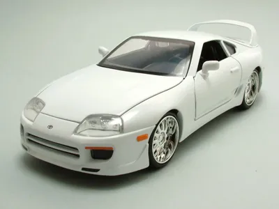 Immagine prodotto di Toyota Supra 1995 bianca Brian Fast & Furious Modello in scala 1:24 Jada Toys