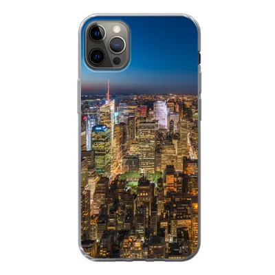 Produktbild von MuchoWow® Handyhülle Schutzhülle Hülle für iPhone 13 Pro Max New York - Farben - Nacht Silikon Softcase Handy Hülle - Mobiltelefon