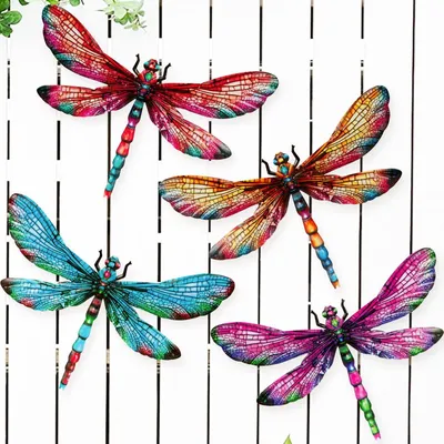 Produktbild von Set mit 4 Metallfledermäusen zur Dekoration für den Garten