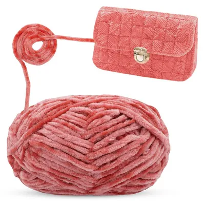 Productafbeelding van Chenille wol voor haken en breien, fluweelgaren, 100 gram, helderrood, 6 mm dik