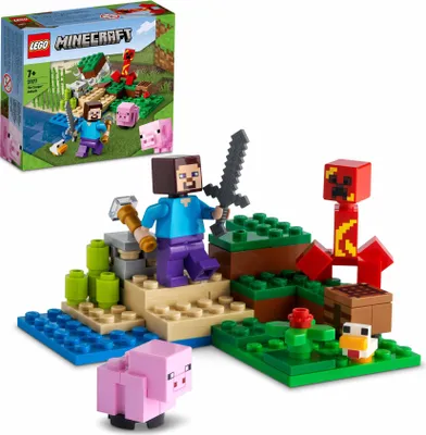 Produktbild von LEGO 21177 Minecraft Der Hinterhalt des Creeper, Spielzeugset mit Steve, Schweinchen- und Kükenfiguren, Kinderspielzeug ab 7 Jahren mit Minifiguren