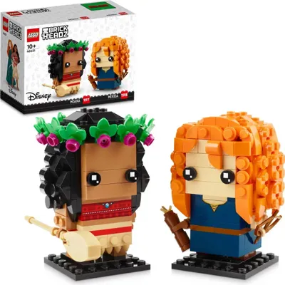 Two LEGO BrickHeadz figures, Vaiana and Merida, are displayed in front of their packaging.