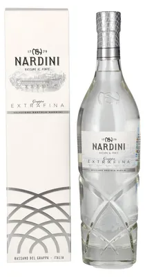 Produktbild von Nardini Grappa EXTRAFINA 42% Vol. 0,7l in Geschenkbox