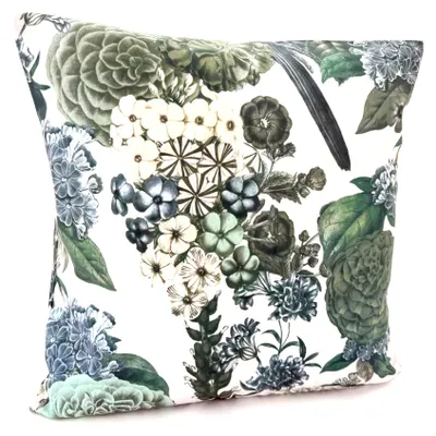 Produktbild von Heimtexland Dekokissen Blumen Velours Kissen Vintage Garden Flowers 48x48 Deko Sofakissen floral bedruckt Kissenhülle mit Reißverschluss Typ739 Hortensien
