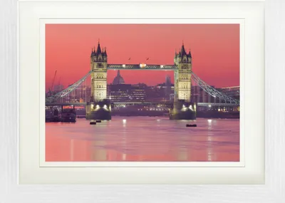 Produktbild von London Gerahmtes Bild Mit Edlem Passepartout | Wand-Bilder | Im Bilderrahmen - Tower Bridge Im Abendrot (30 x 40 cm)
