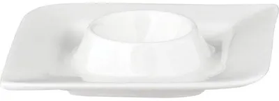 Image de Des coquetiers en porcelaine pour la table du petit-déjeuner