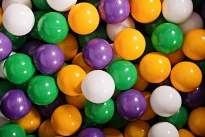 Produktbild von MeowBaby Kunststoffbällen für Bällebad 7cm, Baby Plastikbälle Spielbälle, 50 stück: Grün/Lila/Gelb/Weiß
