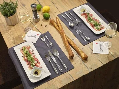 Produktbild von Salz- und Pfeffermühle mit verstellbaren Mahlstufen für trockene Gewürze - einfach nachfüllen - Edelstahl 18/10 - silber-schwarz transparent.