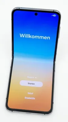 Produktbild von Samsung Galaxy Z Flip5 , 17 cm (6.7"), 8 GB, 512 GB, 12 MP, Android 13, Graphit
