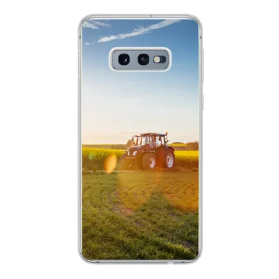Produktbild von MuchoWow® Handyhülle Schutzhülle Hülle für Samsung Galaxy S10e Traktor - Gras - Sonnenuntergang Silikon Softcase Handy Hülle - Handy