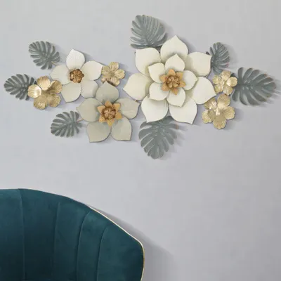 Imagen del producto de Panel de pared Moty 3D de hierro con motivos florales y hojas, decoración multicolor para pared con acabado dorado, 134,6 x 69,9 cm – Estilo glamuroso