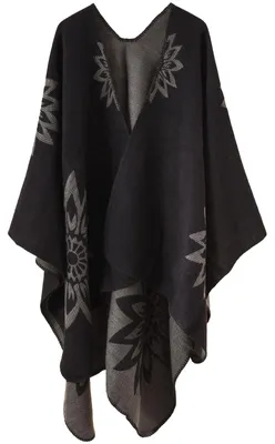 Image de Cape poncho oversize pour femme, idéale pour l'hiver