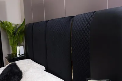 Produktbild von Schlafzimmer Set (Bett + 2x Nachttisch) – Perfekt für eine gemütliche Gestaltung