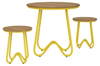 Image de Ensemble de table et chaises d'extérieur Bobbi, 3 pièces, de la marque Novogratz, couleur jaune, dimensions : 75 x 75 x 71,5 cm