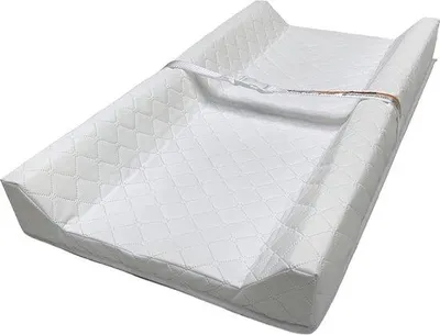 Image de Unyqoos® : tapis de change imperméable, dimensions 40,6 x 81,3 cm, avec ceinture de sécurité, antidérapant, en PEVA et avec un insert en coton lavable
