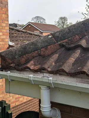 Immagine prodotto di Griglia di protezione per pluviali, in acciaio zincato, da 50 a 63 mm, per grondaie