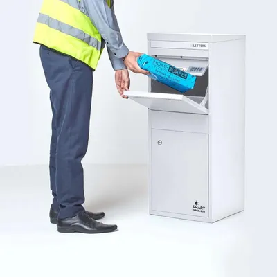 Produktbild von SMART PARCEL BOX™ Großer Paketbriefkasten, Entnahme hinten & vorne, weiß