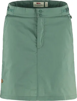 Produktbild von FJÄLLRÄVEN Abisko Hike Skort W 614 Patina Green 40