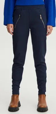 Produktbild von Pulz PZKIRA HW Pant Damen Hose Stoffhose Sweatpant mit elastischem Bund und Reißverschlusstaschen Slim-Fit