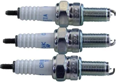Image de Bougie d'allumage en iridium NGK CR8EIA-10, 4708, 3 pièces