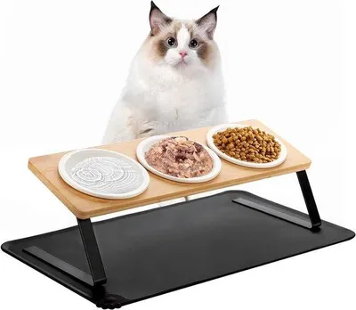 Produktbild von Famanu Keramische Futterstation Set mit 3 erhöhten Futternäpfen - 15° geneigt, mit Silikonunterlage