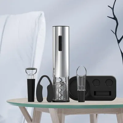 Produktbild von Wiederaufladbares 7-in-1 Elektrisches Korkenzieher Geschenkset mit Edelstahl Flaschenöffner