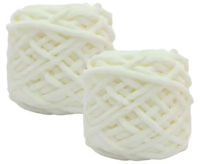 Zdjęcie produktu dla Włóczka do ręcznego dziergania CAIJ Chenille 12×95 g mleczna