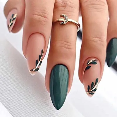 Produktbild von Acrylnagels in Amandelgrün für Frauen