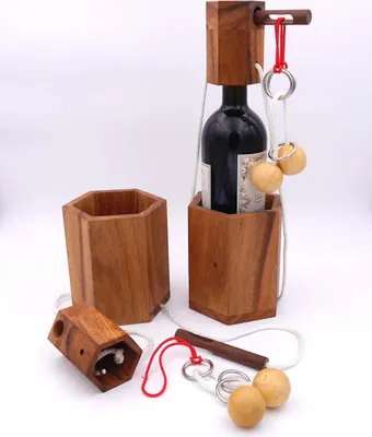 Produktbild von Flaschentresor – Edles Denkspiel aus Holz für große Flaschen