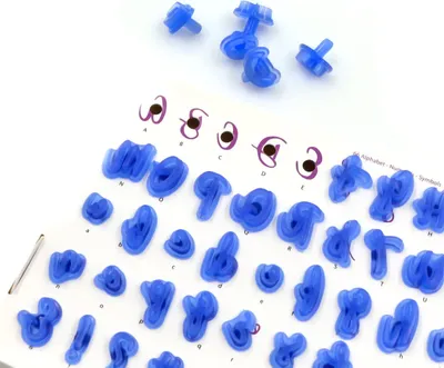 Produktbild von Kleine Fondant Buchstaben Formen Set Blauw 66 Teile