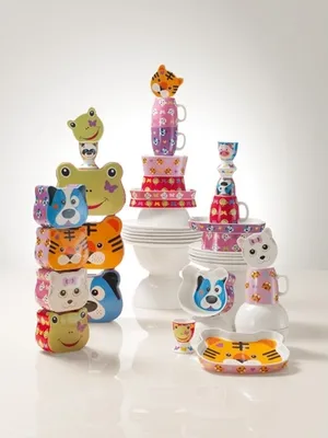 Produktbild von Eierbecher SCHWEIN / Maxwell & Williams / Tickle Critters / White Basics / Eierhalter / Porzellaneierbecher / Kindereierbecher