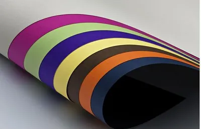Produktbild von Favini Pappe Gelb 220g 70x100cm Licht- und wasserbeständig für Druck