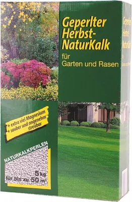 Produktbild von Geperlter Herbst Naturkalk 5 kg – hochwertiger Gartenkalk mit 80 % Calciumcarbonat und 10 % Magnesium, sauber streubar, für bis zu 50 m² Rasen- und Gartenpflege