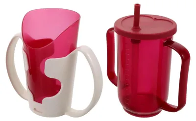 Produktbild von 2 Stück Auslaufsichere Trinkbecher für Erwachsene 250 ml Ergonomische Pflegebecher aus Kunststoff für Senioren und Patienten