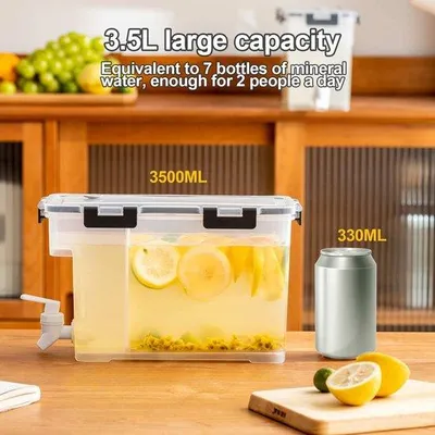 Productafbeelding van Ibenzoa® drankdispenser, 3,5 liter – ruimtebesparend koelkastkan met uitloopkraan, fijnfilter, BPA-vrij polypropyleen, 31 x 17,5 x 14 cm, 380 g