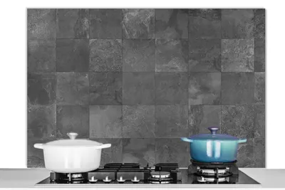 Produktbild von KitchenYeah®  Spritzschutz Küche - Küchenrückwand - Wandschutz für Herd und Spüle - Fliesen - Textur - Grau 120x80 - Alu-Dibond (Alternative zum Spritzschutz aus Glas) - Hitzebeständig - Herdspritzsch