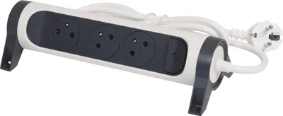 LEGRAND prodlužovací kabel 1,5 m / 3 zásuvky / s vypínačem / bílá-černá / PVC / 1 mm2, L049442