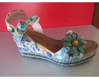 Produktbild von Laura Vita Laura Vita Keilsandalette Blau in Gr. 36