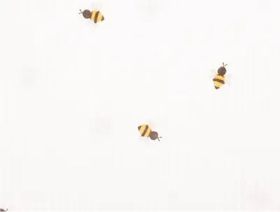 Produktbild von Musselin Stoff Meterware Bienen wollweiß gelb 130cm
