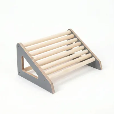 Produktbild von leg&go Ergonomische Fußstütze aus Holz mit Rollen, Grau - Fußroller für Schreibtisch und Büro