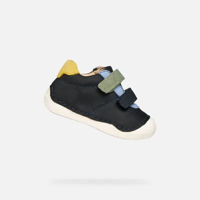 Immagine prodotto di Scarpe Geox blu scuro da bambino per i primi passi, modello Tutim 19