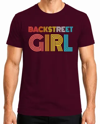 Imagen del producto de Camiseta para hombre de los años 90, con diseño que hace referencia a la banda Backstreet Boys, estilo "boygroup", con un mensaje musical y un toque de sarcasmo. Color burdeos, talla L
