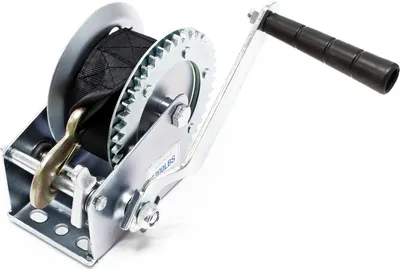 Produktbild von Ručný lanový navijak Wiltec do 550 kg prevodový pomer 4,1:1 160x131x219 mm, navijak so 7 m ťažným popruhom, ručný lanový navijak, účinný ručný lanový navijak, lesnícky lanový navijak