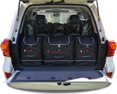 Obrázek produktu pro J&J Automotive | Sada 6ks cestovních tašek SPORT pro TOYOTA LAND CRUISER MPV 2010-2017