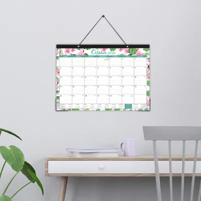 Imagen del producto de Calendario de escritorio verde para oficina, tamaño mediano, ideal para la organización